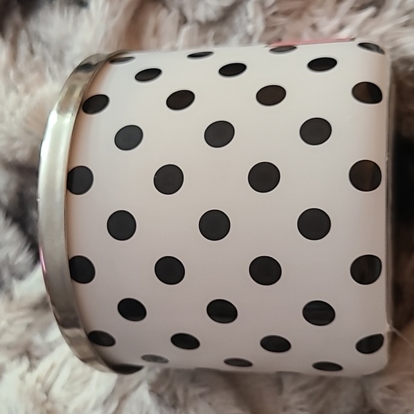 GooseCreek Pink Sugarberry Candle - Picture 3 of 3